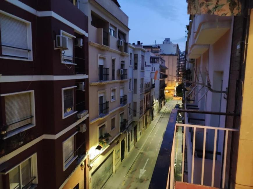 10-46-1- Комната В Квартире Для 4 Человек В Аликанте Alicante Exterior photo